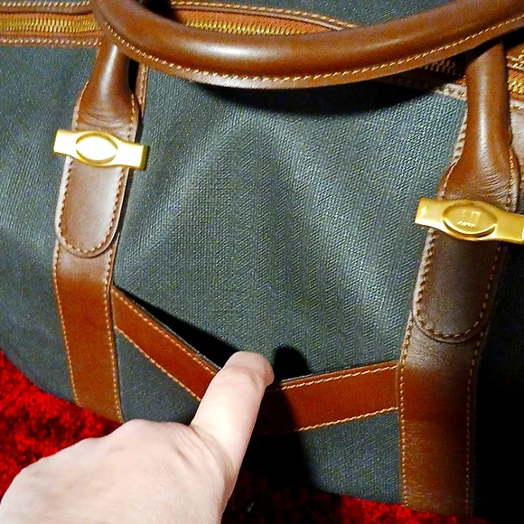 AUTHENTI DUNHILL BNWOT Green and Brown Duffel Bag - Picture 4 of 12